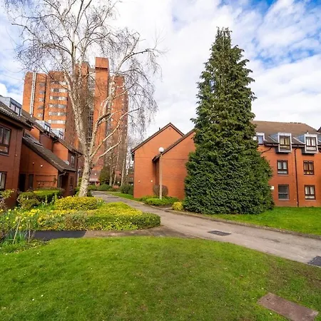 Spacious One Bedroom Flat In The Centre! Next To The Mailbox And Brindley Place